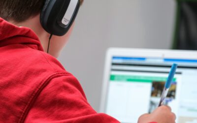 Bienvenidos a ESCUELA ADORA: Introducción y Guía Rápida